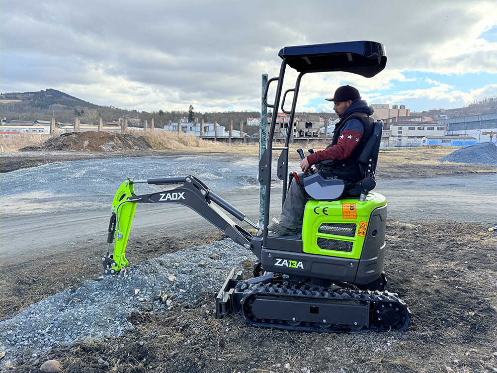 ZAOX ZA13A - Miniexcavadora: foto 2 ZAOX ZA13A - Miniexcavadora: foto 2