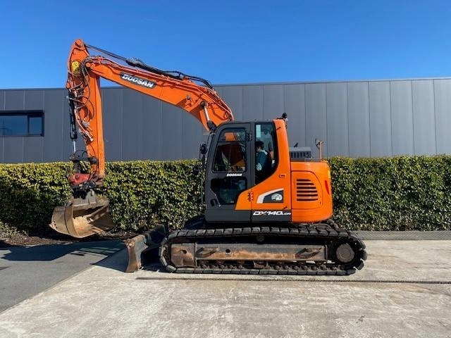 Doosan DX140 LCR-5 - Excavadora de cadenas: foto 4 Doosan DX140 LCR-5 - Excavadora de cadenas: foto 4