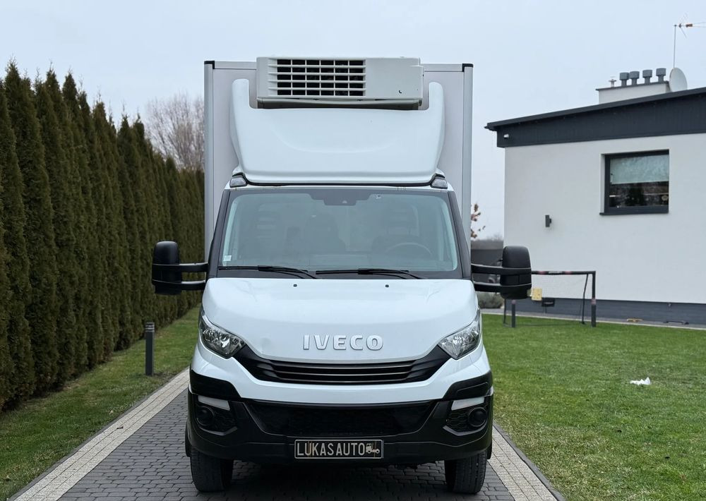 Iveco DAILY 70C21 THERMO KING V-50 - Camión frigorífico: foto 2 Iveco DAILY 70C21 THERMO KING V-50 - Camión frigorífico: foto 2