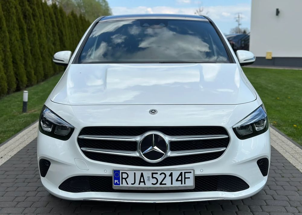 Mercedes-Benz Klasa B - Sedan: foto 2 Mercedes-Benz Klasa B - Sedan: foto 2