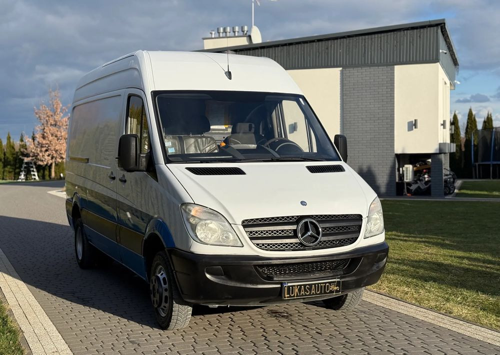 Mercedes-Benz SPRINTER 516 3,5 T MANUAL - Furgón: foto 3 Mercedes-Benz SPRINTER 516 3,5 T MANUAL - Furgón: foto 3