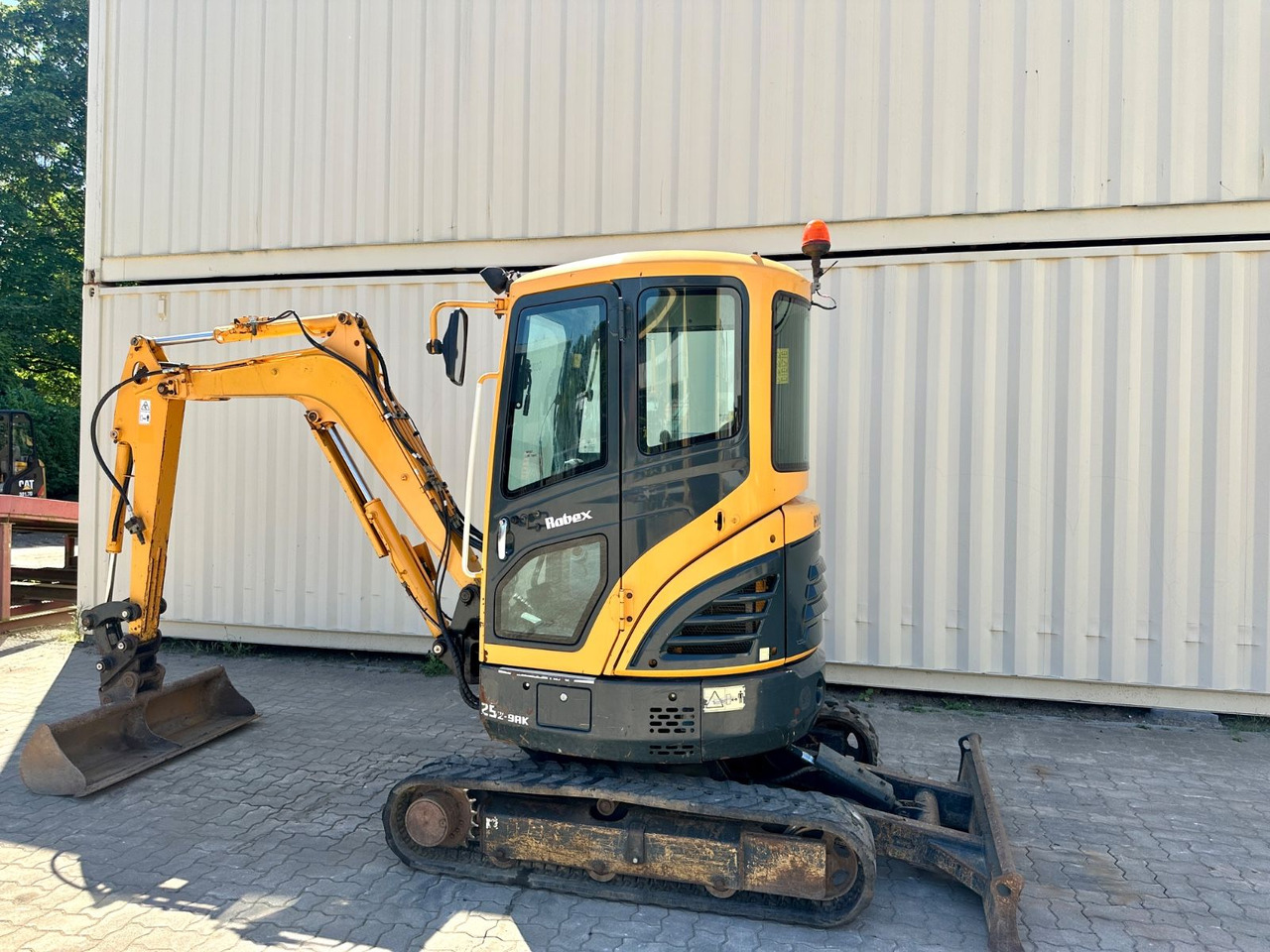 Hyundai Robex25Z-9AK / 2018 BJ / 2.962 H / 2.580 KG - Miniexcavadora: foto 3 Hyundai Robex25Z-9AK / 2018 BJ / 2.962 H / 2.580 KG - Miniexcavadora: foto 3