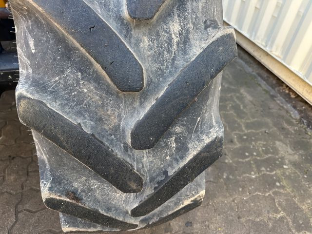 Manipulador telescópico JCB 535-95 / 2017 BJ / 2.845 H / 9.5 Meter: foto 7 Manipulador telescópico JCB 535-95 / 2017 BJ / 2.845 H / 9.5 Meter: foto 7