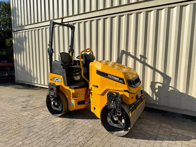 JCB CT260-120 / 2019 BJ / 751 H / 2.560 KG - Apisonadora de asfalto: foto 4 JCB CT260-120 / 2019 BJ / 751 H / 2.560 KG - Apisonadora de asfalto: foto 4