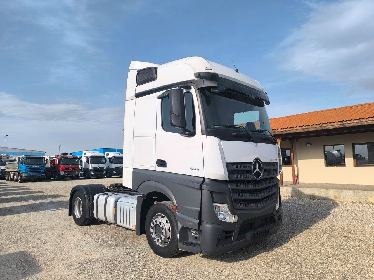 Mercedes-Benz Actros 1845 - Cabeza tractora: foto 1 Mercedes-Benz Actros 1845 - Cabeza tractora: foto 1