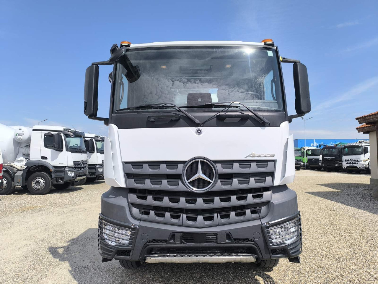 MERCEDES-BENZ AROCS 3342 CIFA MK25H - Camión hormigonera con bomba: foto 2 MERCEDES-BENZ AROCS 3342 CIFA MK25H - Camión hormigonera con bomba: foto 2