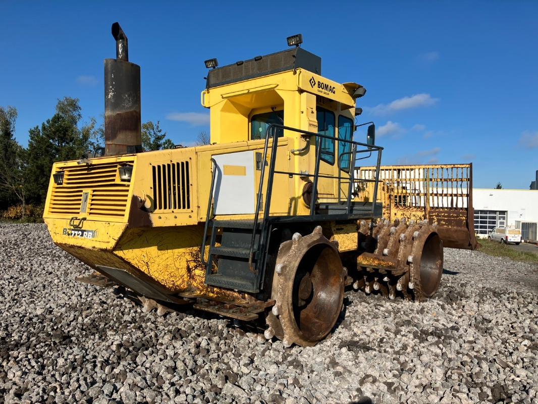 BOMAG DE BC 772 RB-2 Stage IIIa/Tier 3 - Compactador: foto 4 BOMAG DE BC 772 RB-2 Stage IIIa/Tier 3 - Compactador: foto 4
