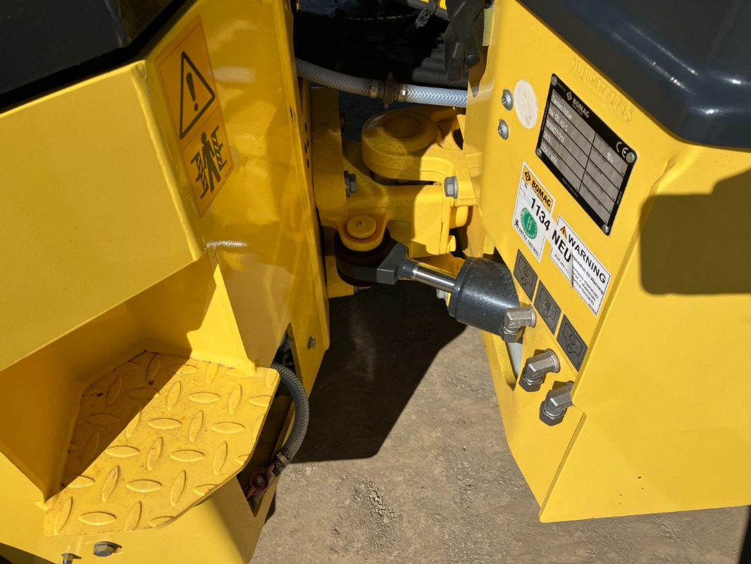 Rodillo nuevo BOMAG DE BW 120 AD-5 Stage V/Tier 4f: foto 18 Rodillo nuevo BOMAG DE BW 120 AD-5 Stage V/Tier 4f: foto 18