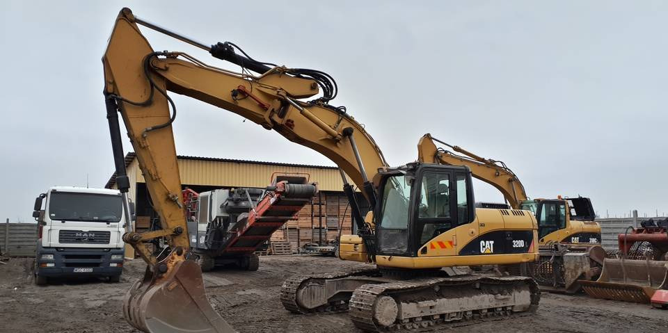 Koparka Caterpillar 320DL + long reach 16,5m - Excavadora de cadenas: foto 1 Koparka Caterpillar 320DL + long reach 16,5m - Excavadora de cadenas: foto 1