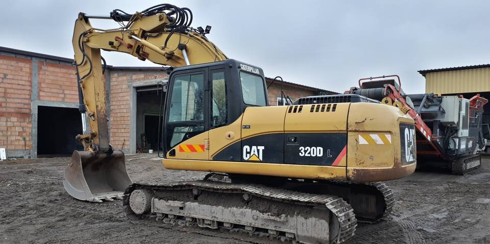 Koparka Caterpillar 320DL + long reach 16,5m - Excavadora de cadenas: foto 2 Koparka Caterpillar 320DL + long reach 16,5m - Excavadora de cadenas: foto 2