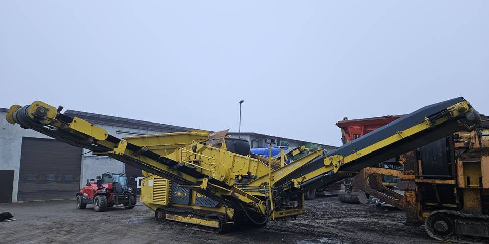 Przesiewacz mobilny Keestrack Combo 17t - Cribadora: foto 1 Przesiewacz mobilny Keestrack Combo 17t - Cribadora: foto 1