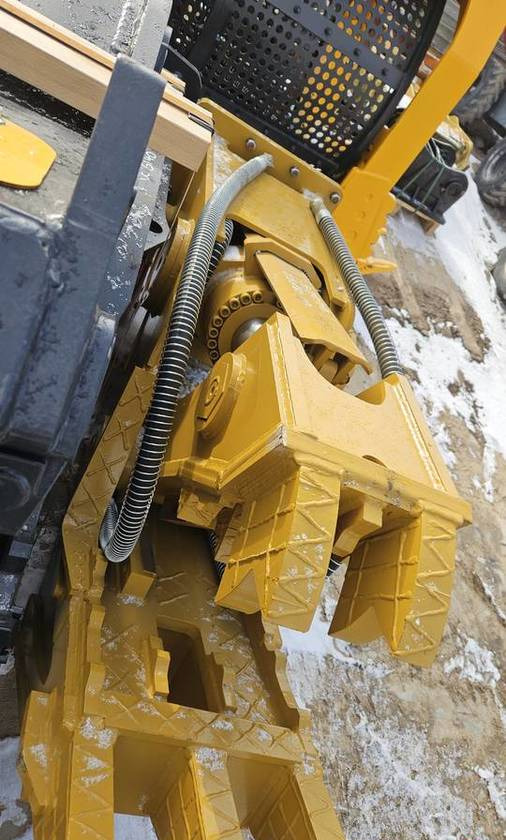 Szczęka krusząca do koparki Cat 320 TOFT 08P nożyce wyburzeniowe - Cizalla de demolición: foto 4 Szczęka krusząca do koparki Cat 320 TOFT 08P nożyce wyburzeniowe - Cizalla de demolición: foto 4