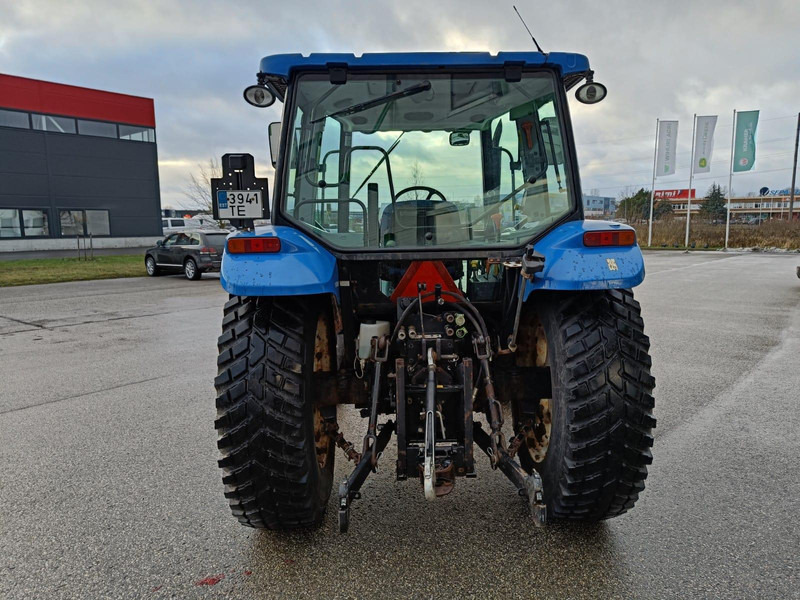 New Holland T 5050 - Tractor: foto 4 New Holland T 5050 - Tractor: foto 4