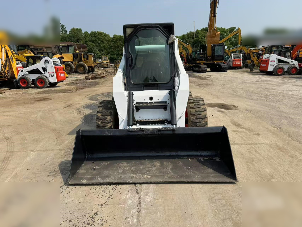 BOBCAT S300 - Minicargadora: foto 2 BOBCAT S300 - Minicargadora: foto 2