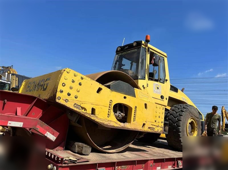 BOMAG BW226DH-4 - Compactador: foto 2 BOMAG BW226DH-4 - Compactador: foto 2
