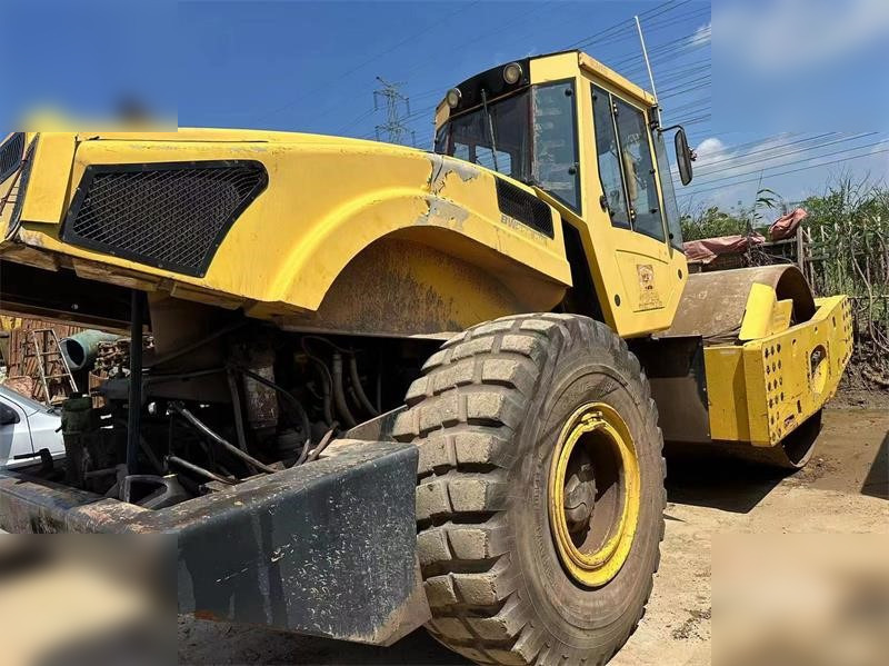 BOMAG BW226DH-4 - Compactador: foto 5 BOMAG BW226DH-4 - Compactador: foto 5