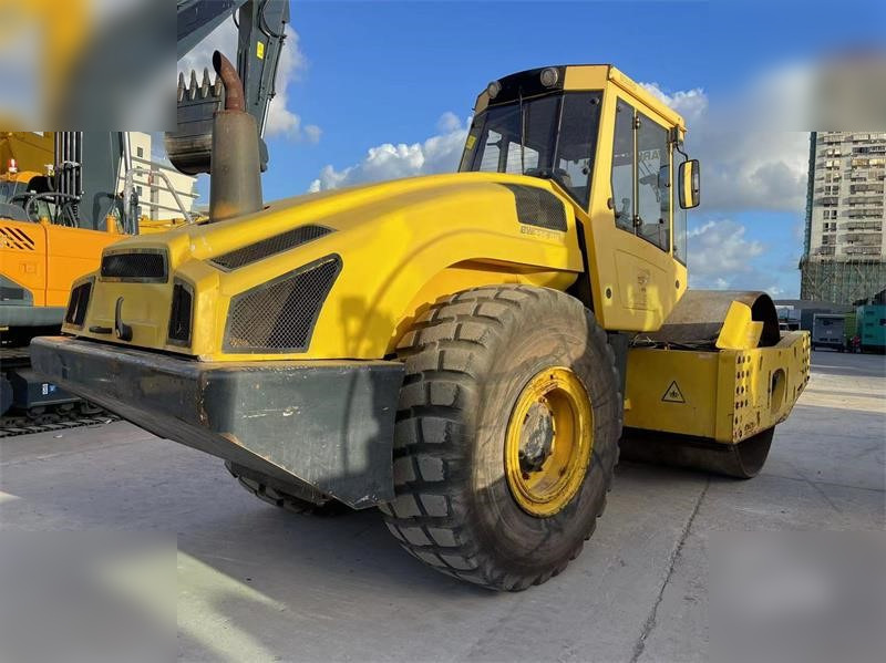 BOMAG BW226DH-4 - Compactador: foto 4 BOMAG BW226DH-4 - Compactador: foto 4