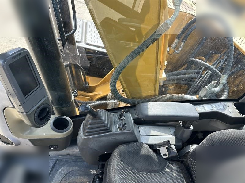 Excavadora de cadenas CATERPILLAR 313D2: foto 7