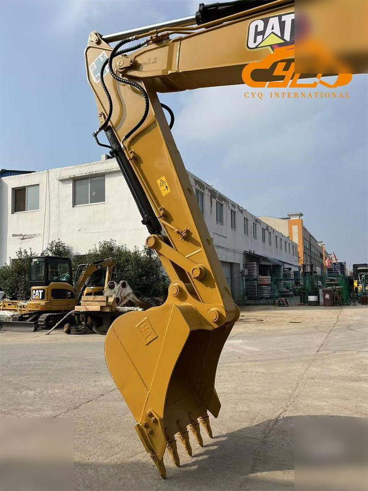 CATERPILLAR 313D2 GC - Excavadora de cadenas: foto 4 CATERPILLAR 313D2 GC - Excavadora de cadenas: foto 4