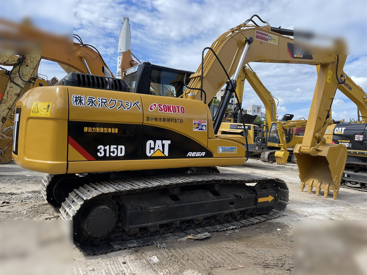 CATERPILLAR 315DL - Excavadora de cadenas: foto 2 CATERPILLAR 315DL - Excavadora de cadenas: foto 2