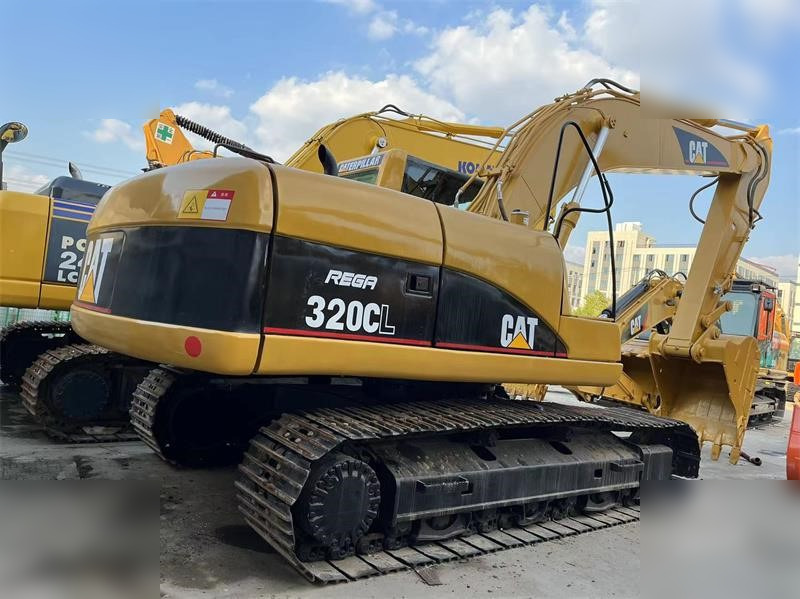 CATERPILLAR 320CL - Excavadora de cadenas: foto 1 CATERPILLAR 320CL - Excavadora de cadenas: foto 1