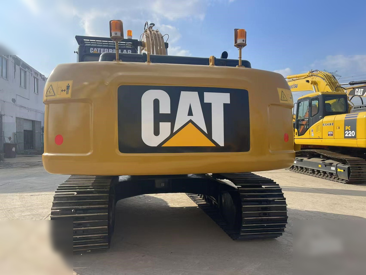 CATERPILLAR 320D - Excavadora de cadenas: foto 2 CATERPILLAR 320D - Excavadora de cadenas: foto 2