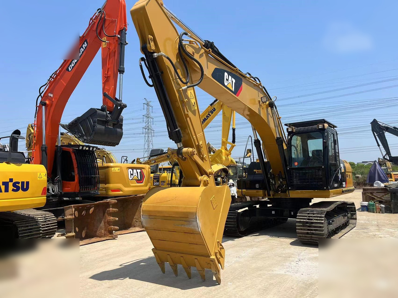 CATERPILLAR 320D - Excavadora de cadenas: foto 3 CATERPILLAR 320D - Excavadora de cadenas: foto 3