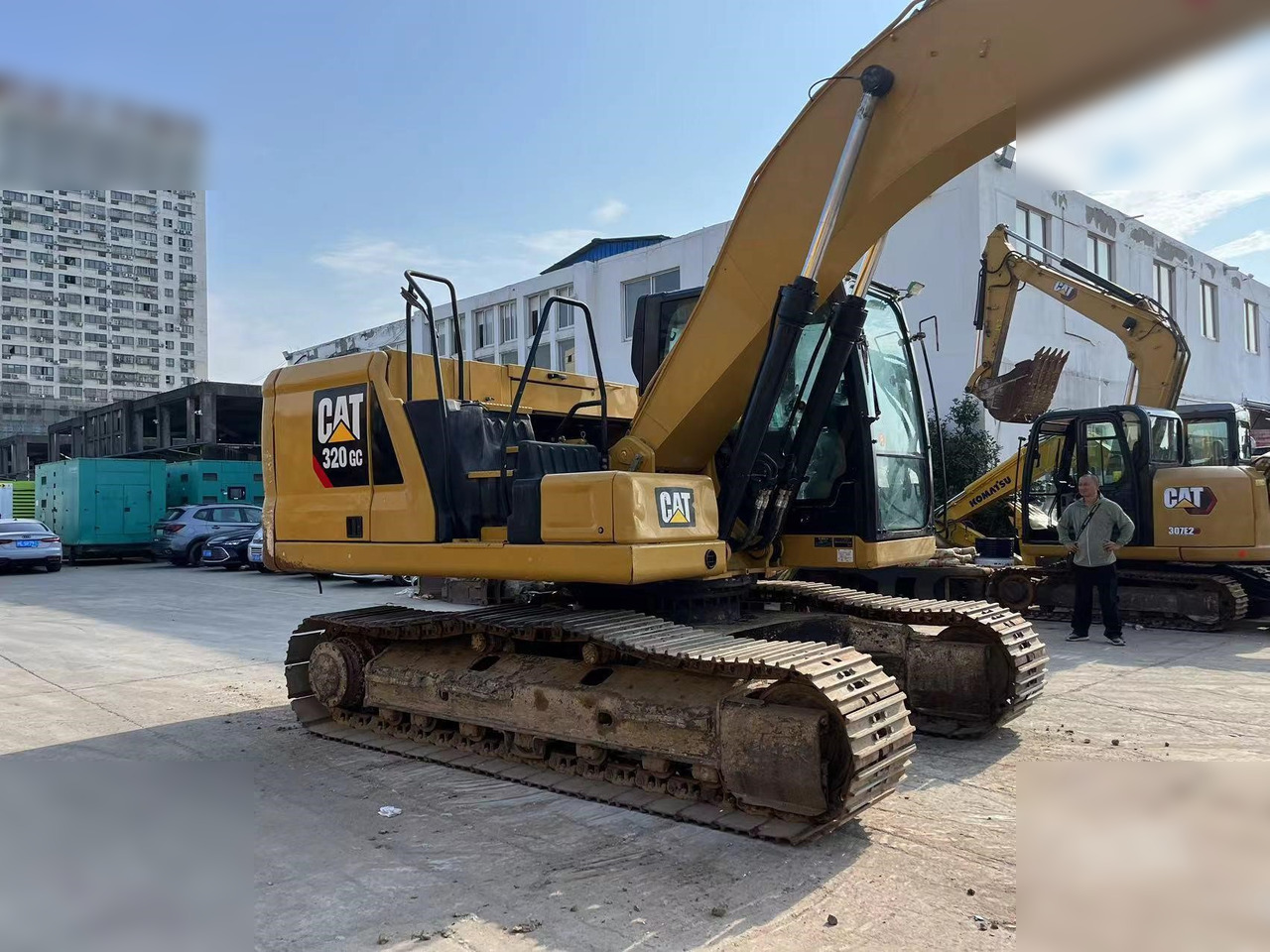 CATERPILLAR 320GC - Excavadora de cadenas: foto 4 CATERPILLAR 320GC - Excavadora de cadenas: foto 4