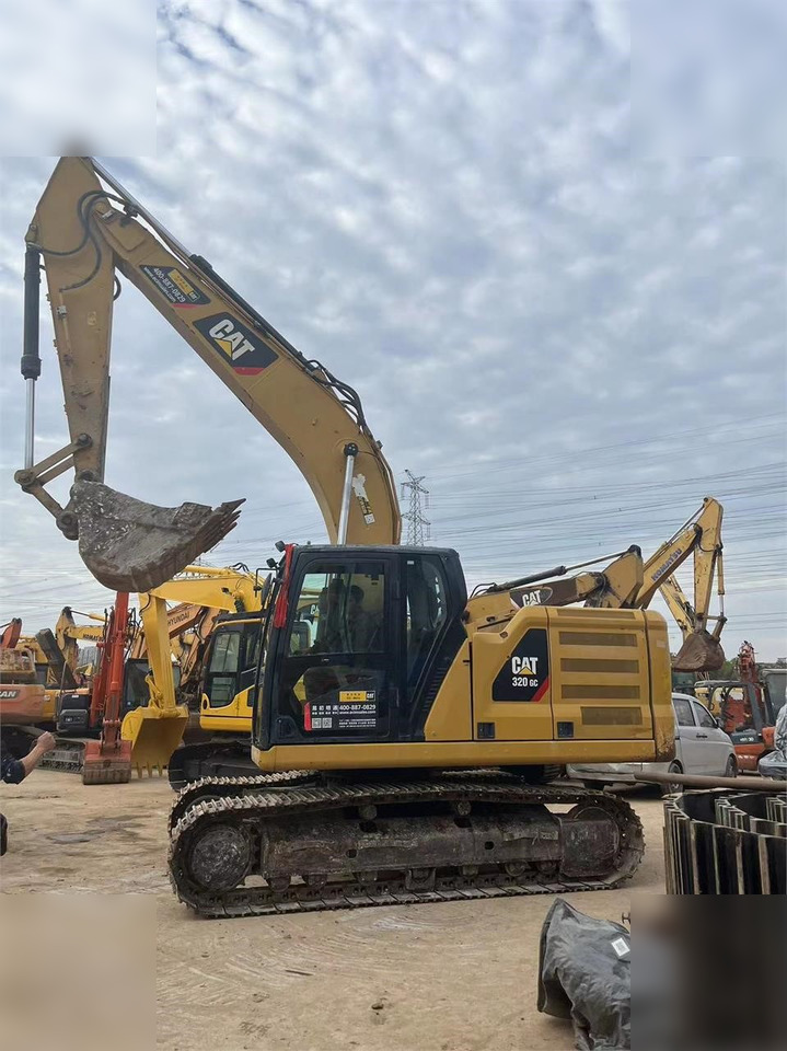 CATERPILLAR 320GC - Excavadora de cadenas: foto 4 CATERPILLAR 320GC - Excavadora de cadenas: foto 4