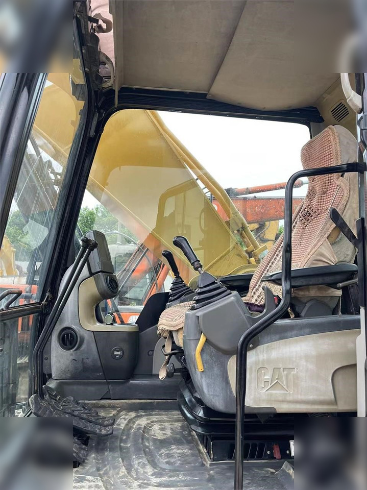 CATERPILLAR 325DL - Excavadora de cadenas: foto 5 CATERPILLAR 325DL - Excavadora de cadenas: foto 5