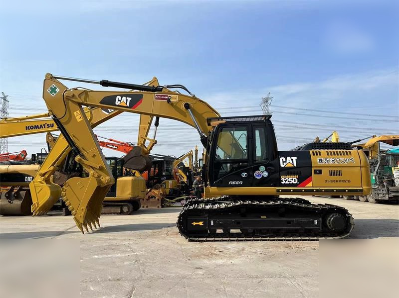 CATERPILLAR 325DL - Excavadora de cadenas: foto 1 CATERPILLAR 325DL - Excavadora de cadenas: foto 1