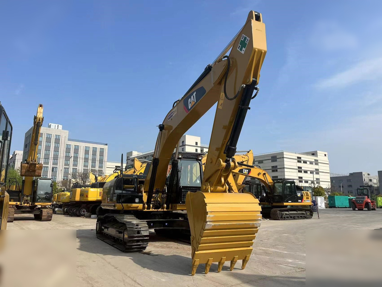 CATERPILLAR 325DL - Excavadora de cadenas: foto 3 CATERPILLAR 325DL - Excavadora de cadenas: foto 3