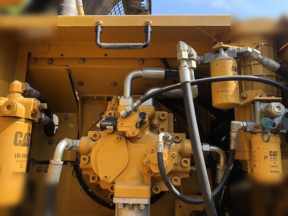 Excavadora de cadenas CATERPILLAR 340D2L: foto 6
