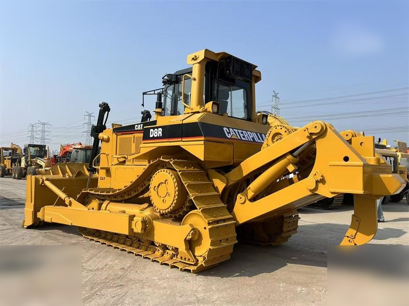 CATERPILLAR D8R - Bulldozer: foto 2 CATERPILLAR D8R - Bulldozer: foto 2