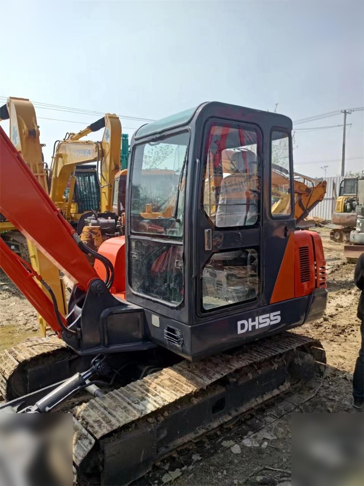 DOOSAN DH55 - Miniexcavadora: foto 3 DOOSAN DH55 - Miniexcavadora: foto 3