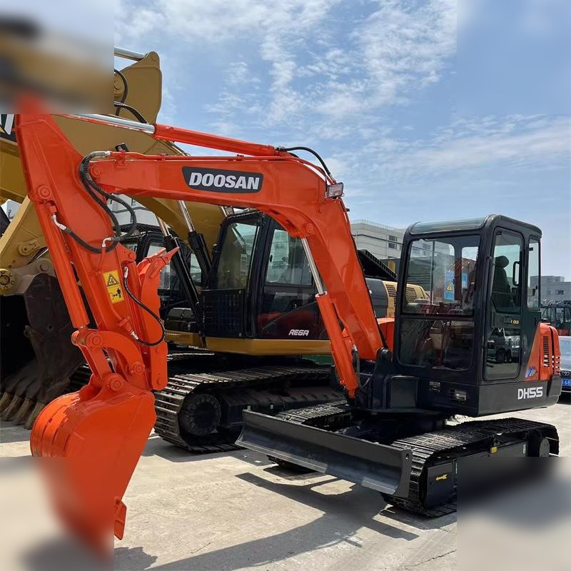 DOOSAN DH55-V - Miniexcavadora: foto 2 DOOSAN DH55-V - Miniexcavadora: foto 2