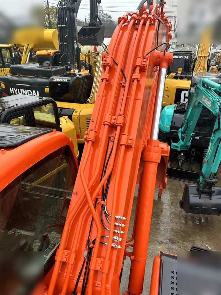 DOOSAN DX225 LC-5 - Excavadora de cadenas: foto 4 DOOSAN DX225 LC-5 - Excavadora de cadenas: foto 4