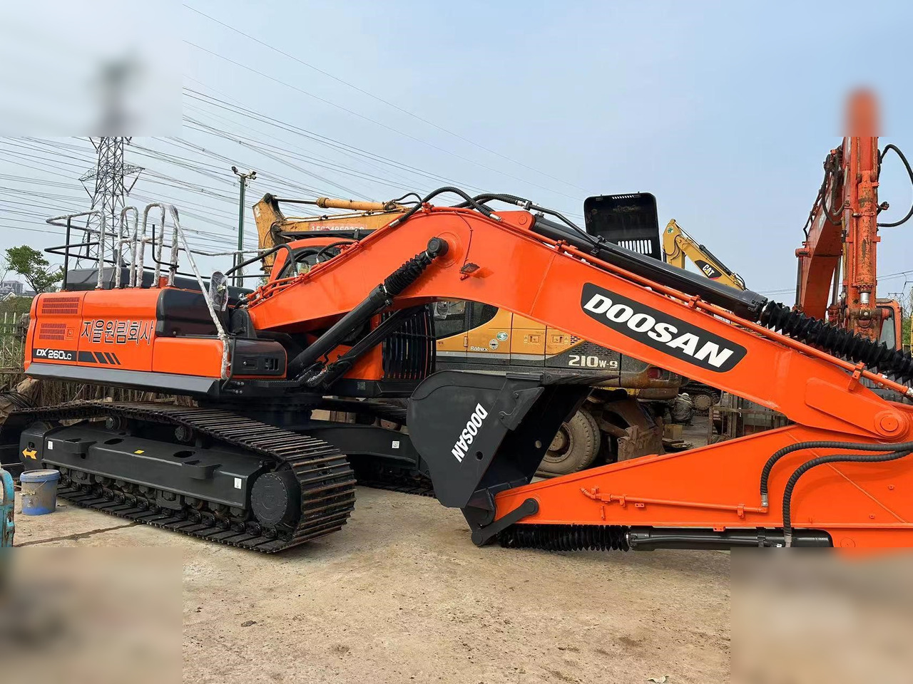 DOOSAN DX260 LC - Excavadora de cadenas: foto 3 DOOSAN DX260 LC - Excavadora de cadenas: foto 3