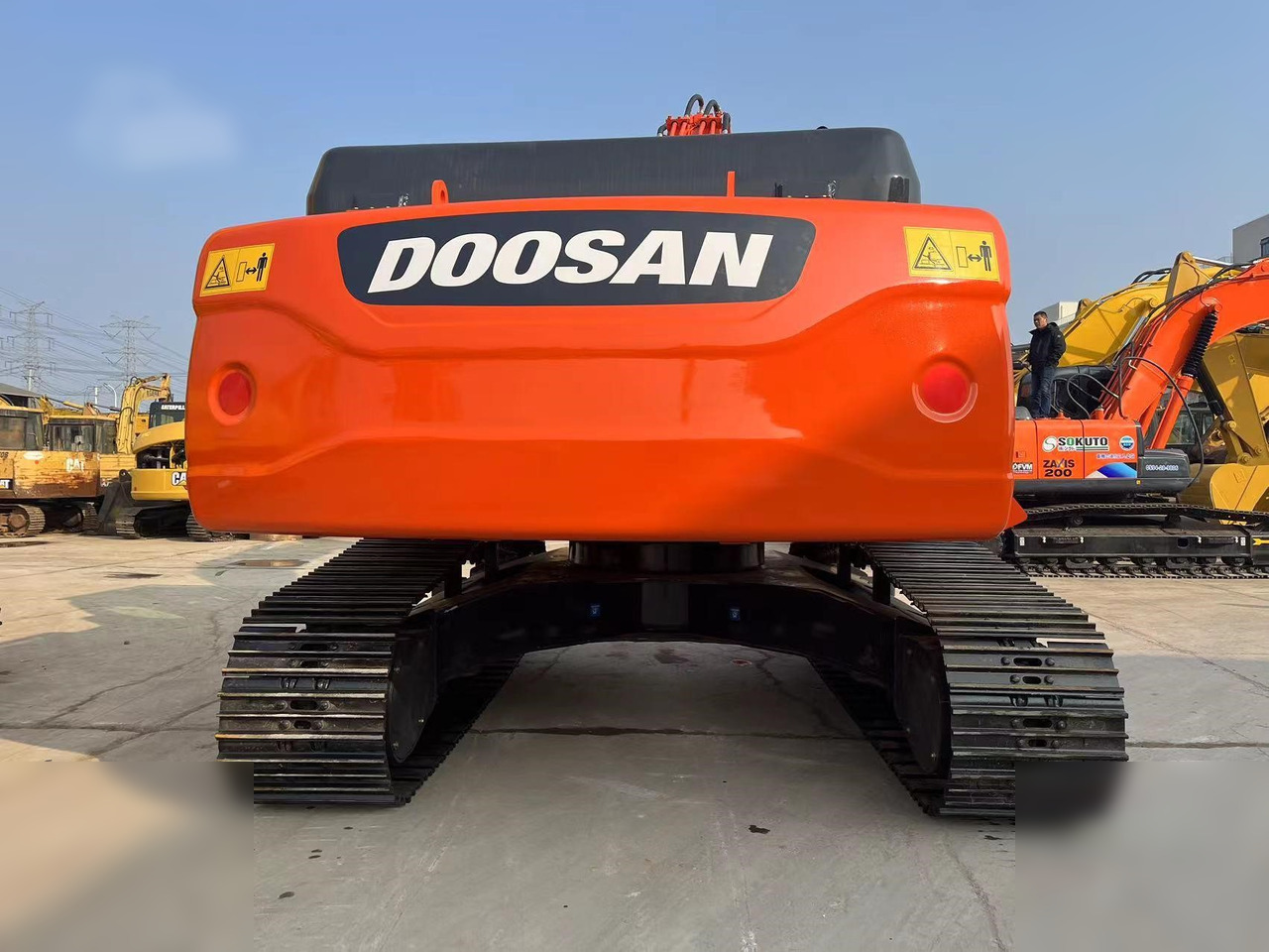 DOOSAN DX300 LC-9C - Excavadora de cadenas: foto 3 DOOSAN DX300 LC-9C - Excavadora de cadenas: foto 3