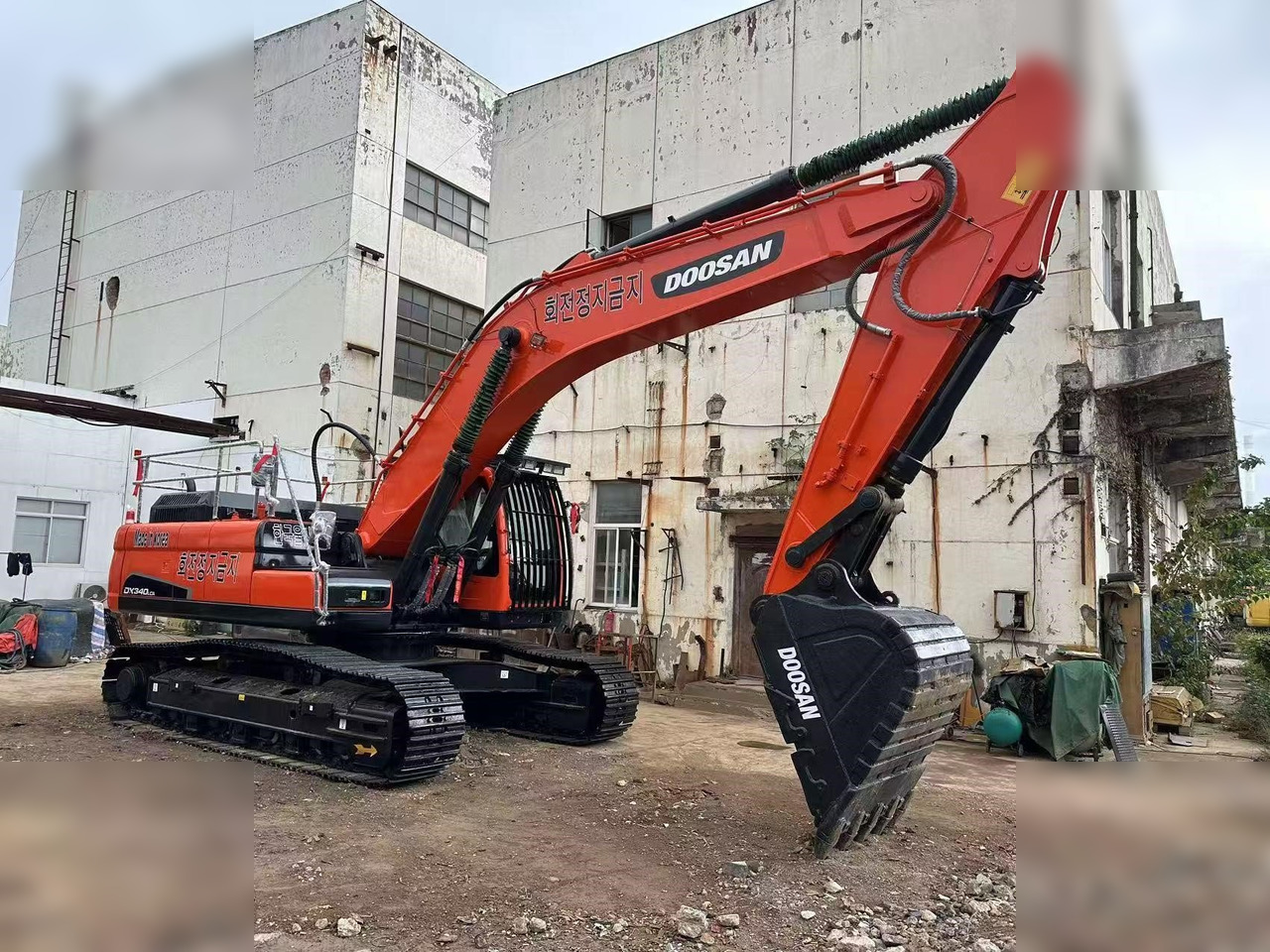 DOOSAN DX340 LCA - Excavadora de cadenas: foto 3 DOOSAN DX340 LCA - Excavadora de cadenas: foto 3