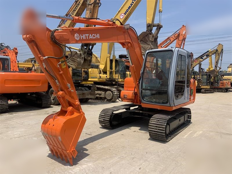 HITACHI EX60 LC-5 - Excavadora de cadenas: foto 4 HITACHI EX60 LC-5 - Excavadora de cadenas: foto 4