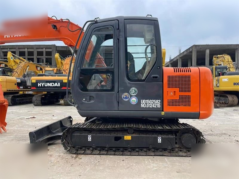 HITACHI ZX60 - Excavadora de cadenas: foto 4 HITACHI ZX60 - Excavadora de cadenas: foto 4