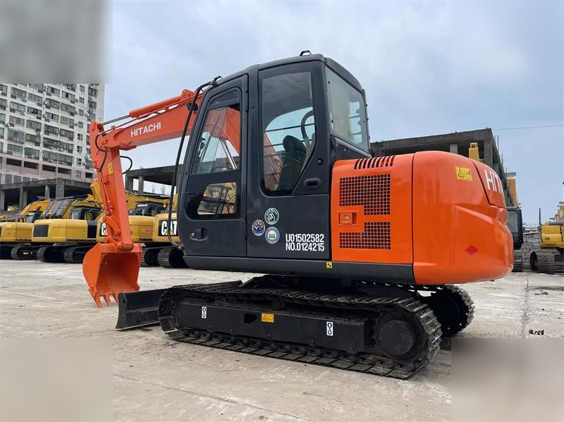 HITACHI ZX60 - Excavadora de cadenas: foto 5 HITACHI ZX60 - Excavadora de cadenas: foto 5