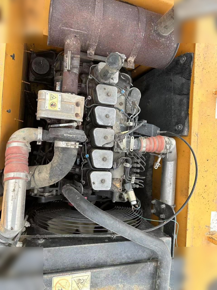 HYUNDAI ROBEX 210 LC-7 - Excavadora de cadenas: foto 5 HYUNDAI ROBEX 210 LC-7 - Excavadora de cadenas: foto 5