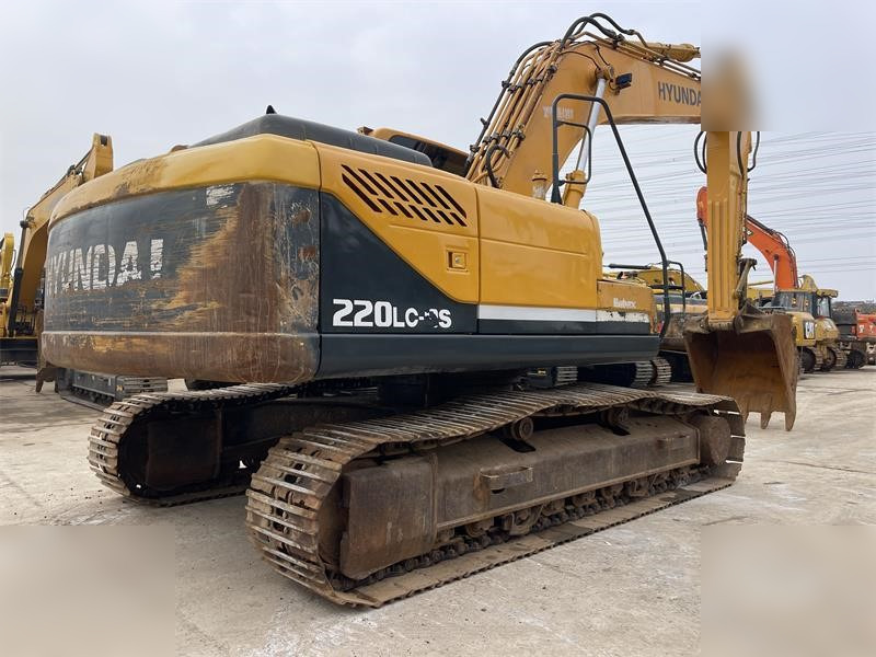 HYUNDAI ROBEX 220 LC-9 - Excavadora de cadenas: foto 3 HYUNDAI ROBEX 220 LC-9 - Excavadora de cadenas: foto 3