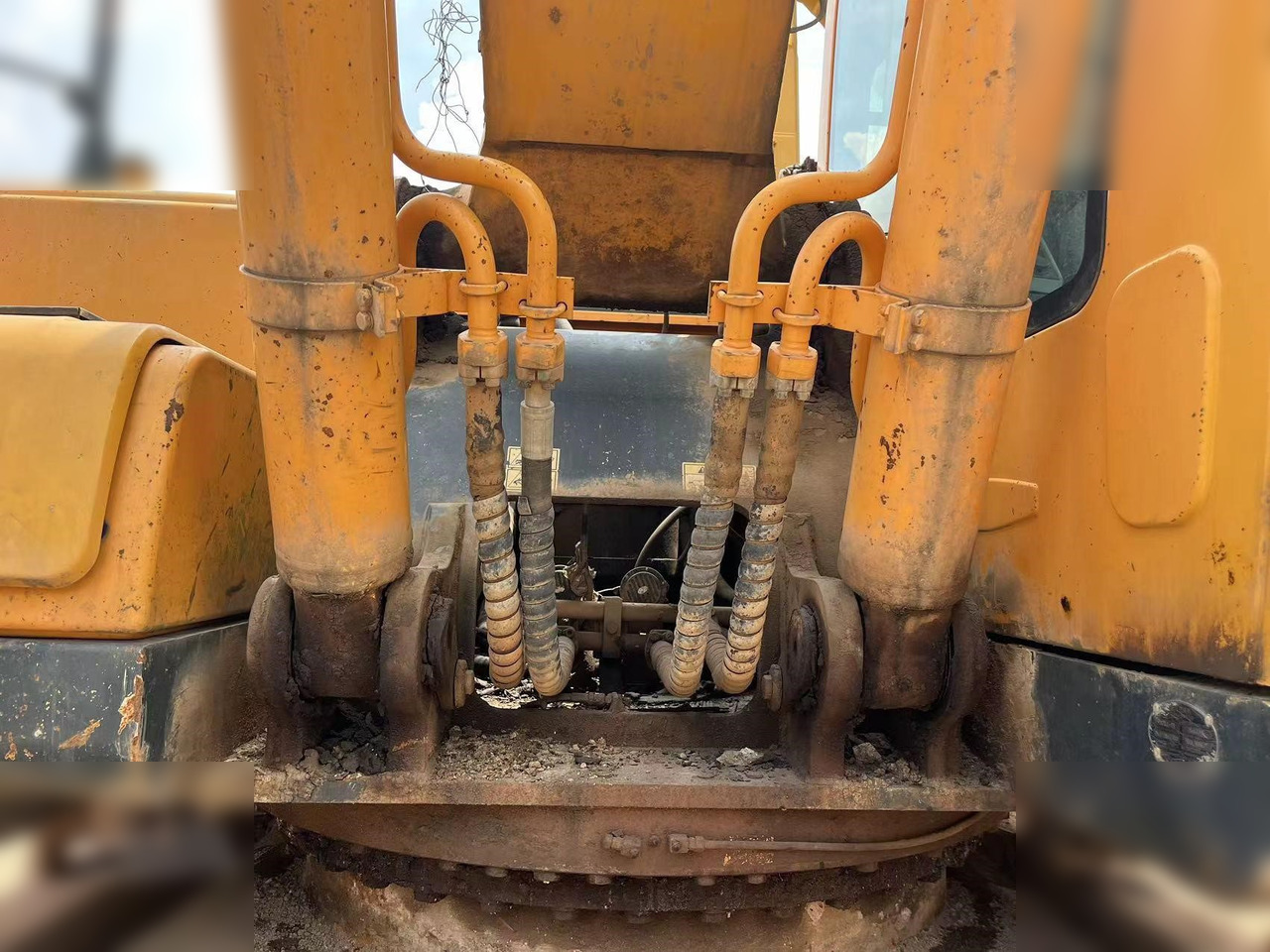 Leasing de HYUNDAI ROBEX 305 LC-9S HYUNDAI ROBEX 305 LC-9S: foto 6