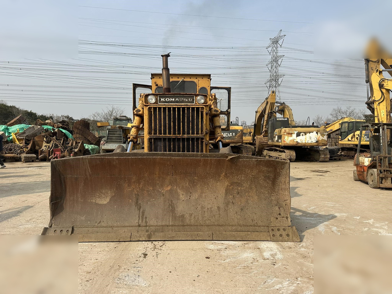 KOMATSU D85-18 - Bulldozer: foto 3 KOMATSU D85-18 - Bulldozer: foto 3