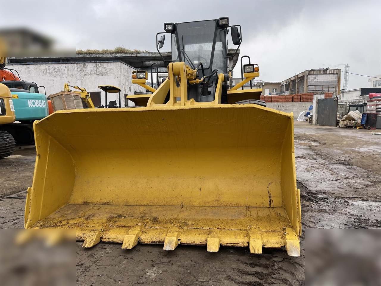 Cargadora de ruedas KOMATSU WA380-3: foto 7