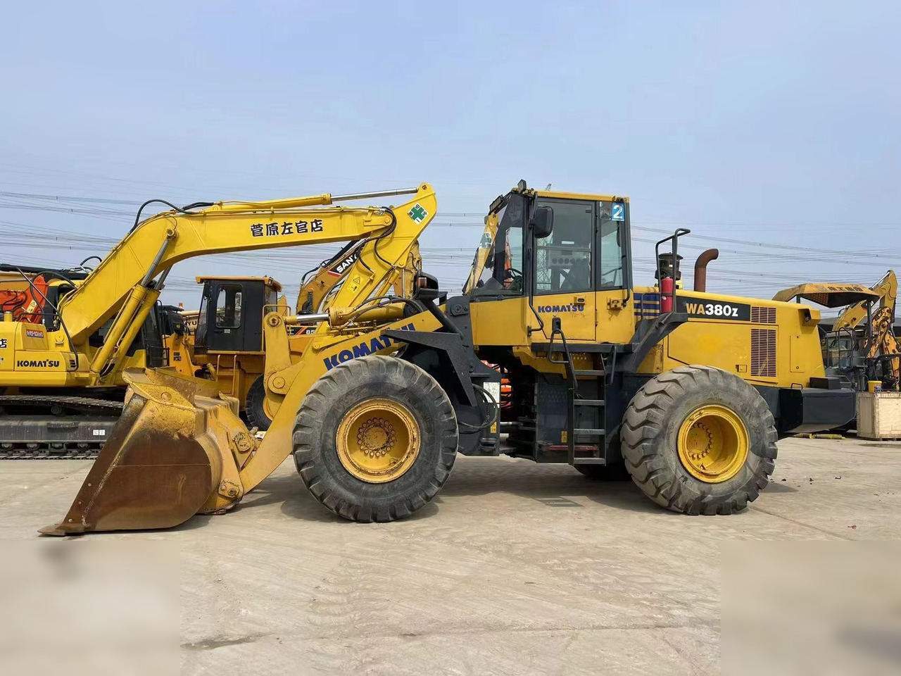 KOMATSU WA380Z-6 - Cargadora de ruedas: foto 1 KOMATSU WA380Z-6 - Cargadora de ruedas: foto 1