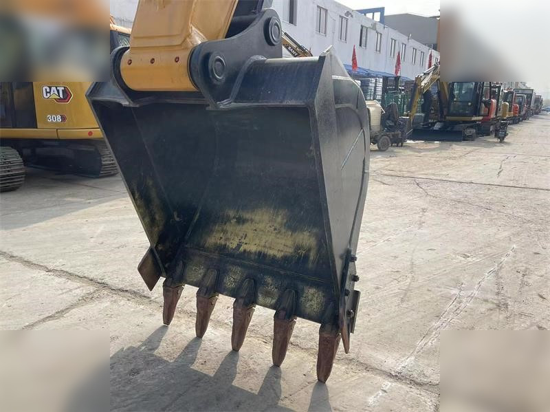 Excavadora de cadenas SANY SY215C: foto 10